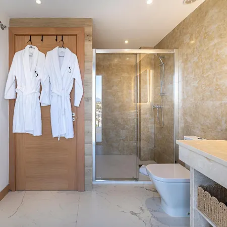 Bossa Boutique - Hermoso Piso 2hab Y Parking Apartment Estepona